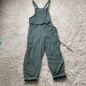 Universal Threads olive green canvas overalls